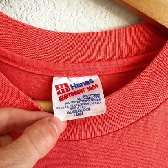 Vintage 90's Hanes Flintstones T-Shirt Large Fred Basketball Single Stitch - Picture 2 of 7